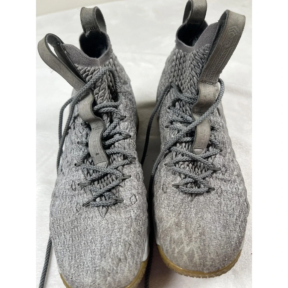 Nike LeBron James 15 City Edition Gray Size 10 Basketball Shoes
